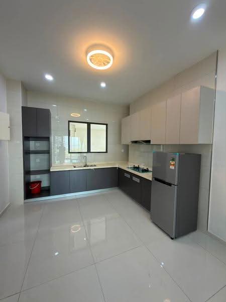 Condominium for Rent at Lovell @ Country Garden Danga Bay - RQ Tee - PropertyGuru.com.my