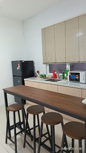 Pangsapuri untuk Disewa di Nadayu 801 - Abby Woo - Kitchen - PropertyGuru.com.my