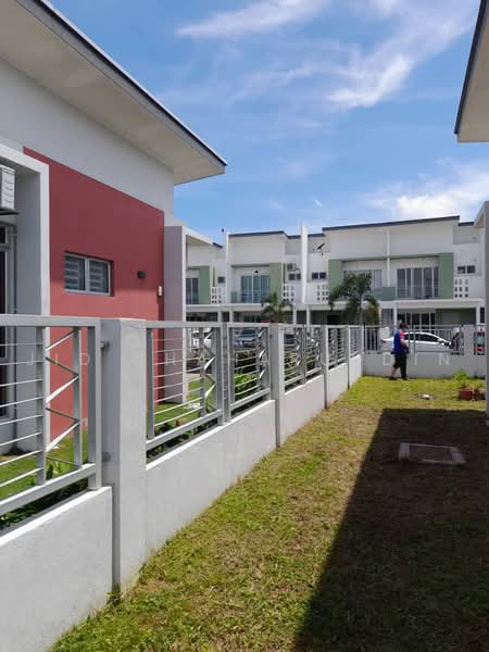 Rumah Berkembar untuk Disewa di Telok Panglima Garang (Selangor) - Jid Shaharuddin - Exterior - PropertyGuru.com.my