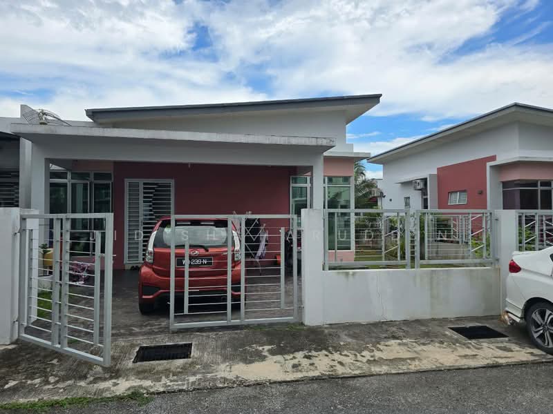 Rumah Berkembar untuk Disewa di Telok Panglima Garang (Selangor) - Jid Shaharuddin - Exterior - PropertyGuru.com.my