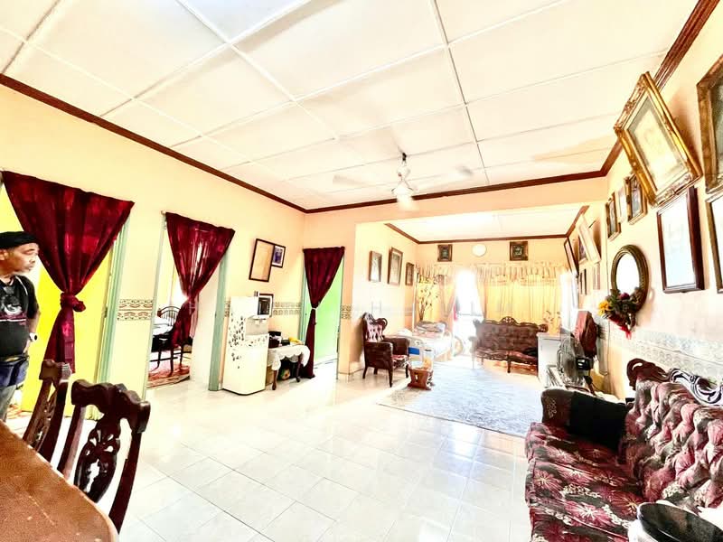 Pangsapuri untuk Dijual di Baiduri Apartment - Hairi Halim - PropertyGuru.com.my