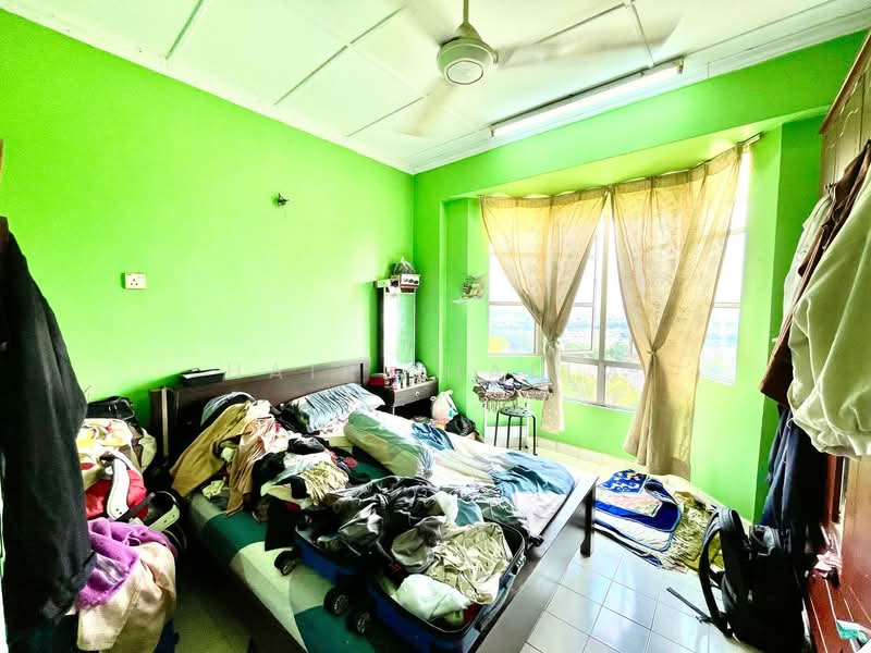 Pangsapuri untuk Dijual di Baiduri Apartment - Hairi Halim - PropertyGuru.com.my