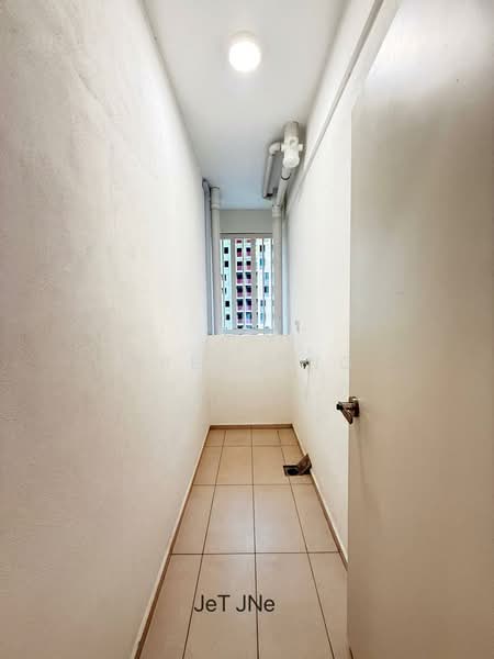 Servis Apartment untuk Disewa di The Tresor @ Gravit8 - Grey Ong - Interior - PropertyGuru.com.my