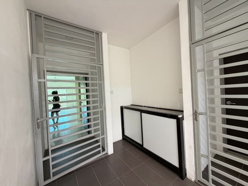 Kondominium untuk Dijual di Delima Emas - Lee Yee Chee - Entrance - PropertyGuru.com.my