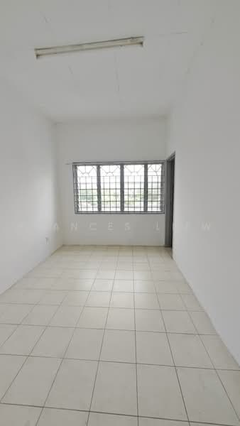 2.5-storey Terraced House for Sale in Bandar Putra Permai (Seri Kembangan) - Frances Liew - Interior - PropertyGuru.com.my