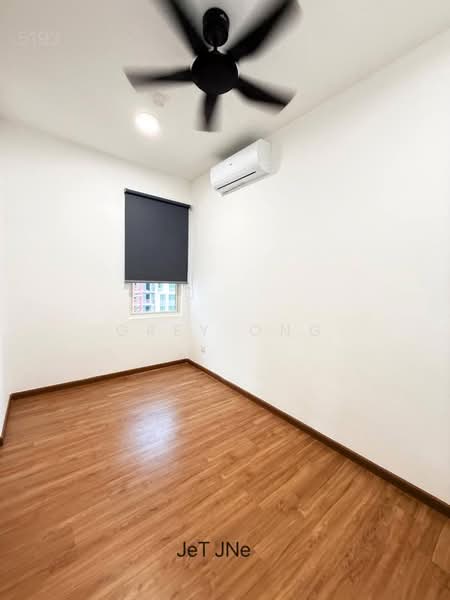 Servis Apartment untuk Disewa di Gravit8, Klang - Grey Ong - Bedroom - PropertyGuru.com.my