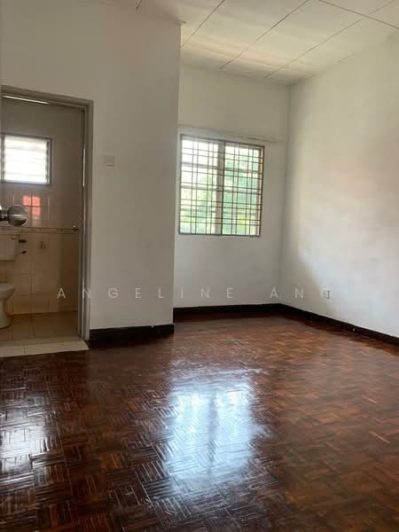Rumah Teres untuk Disewa di Kota Kemuning (Shah Alam) - ANGELINE ANG - Interior - PropertyGuru.com.my