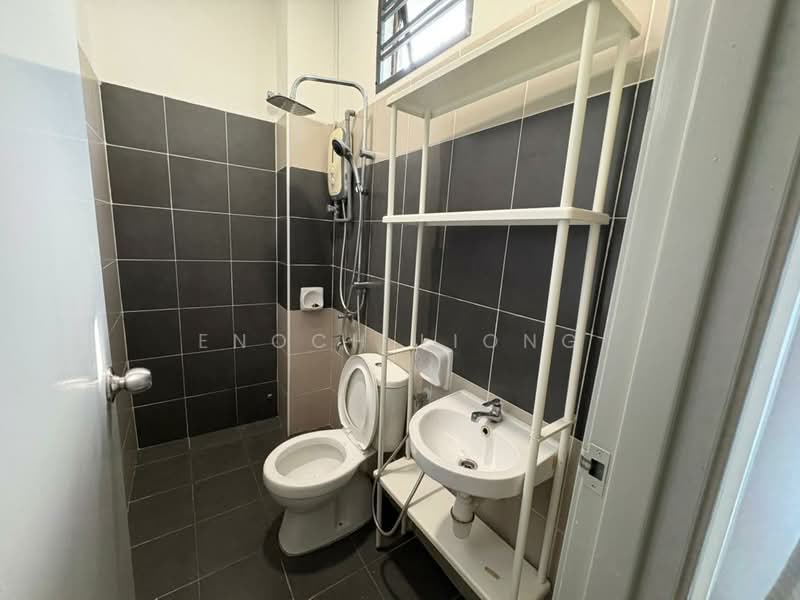 2-storey Terraced House for Rent in Johor Bahru (Johor) - Enoch Liong - Bathroom - PropertyGuru.com.my
