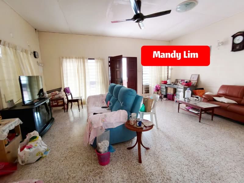 Semi-Detached House for Sale in Tanjung Bungah (Penang) - Mandy Lim - Living Room - PropertyGuru.com.my