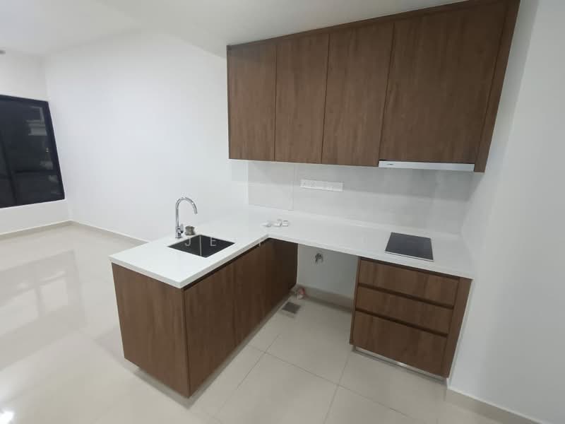 Servis Apartment untuk Disewa di Quinn Residence - Jeff Ooi - Kitchen - PropertyGuru.com.my