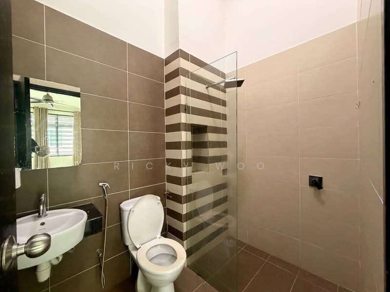 Rumah Kluster untuk Dijual di Bukit Indah (Iskandar Puteri (Nusajaya)) - Ricky Woo - Bathroom - PropertyGuru.com.my