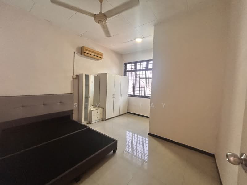 Semi-Detached House for Sale in Taman Megah Ria (Masai) - Seven Tay - PropertyGuru.com.my