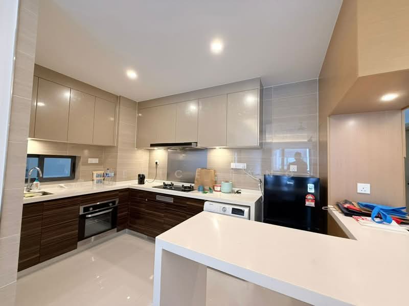 Condominium for Sale at R&F Princess Cove Phase 2-Seine Region - Venice Tang - Kitchen - PropertyGuru.com.my