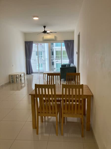 Kondominium untuk Disewa di Gardens Ville - Eric Kang - Living Room - PropertyGuru.com.my