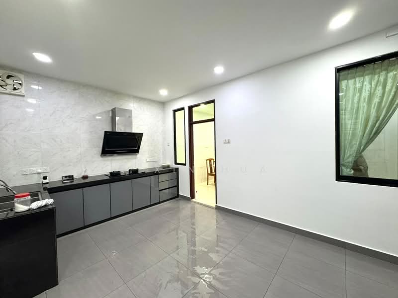 2-storey Terraced House for Sale in Johor Bahru (Johor) - Kexin Hua - Kitchen - PropertyGuru.com.my