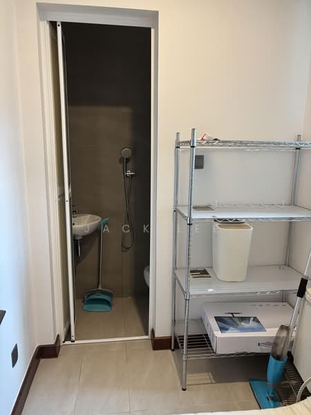 Servis Apartment untuk Disewa di Puteri Cove Residences - Jack Lee - Bathroom - PropertyGuru.com.my