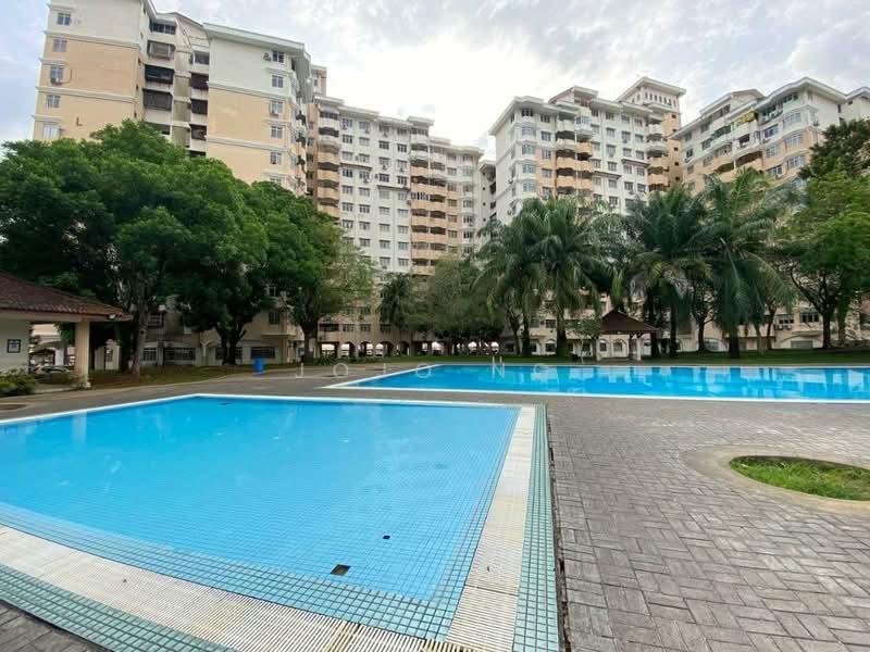 Apartment for Sale at Vista Seri Putra - Jojo Ng - Exterior - PropertyGuru.com.my
