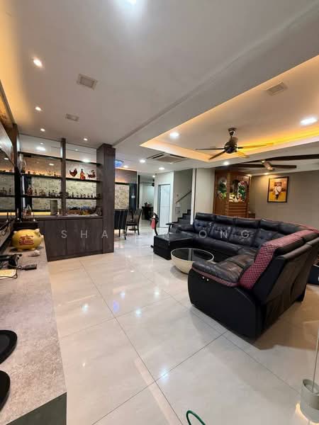 Rumah Teres 2 Tingkat untuk Dijual di Taman Megah Ria (Masai) - Sharon Ong - Living Room - PropertyGuru.com.my