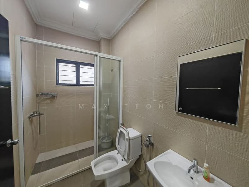 Rumah Banglo untuk Dijual di Petaling Jaya (Selangor) - Max Teoh - Bathroom - PropertyGuru.com.my