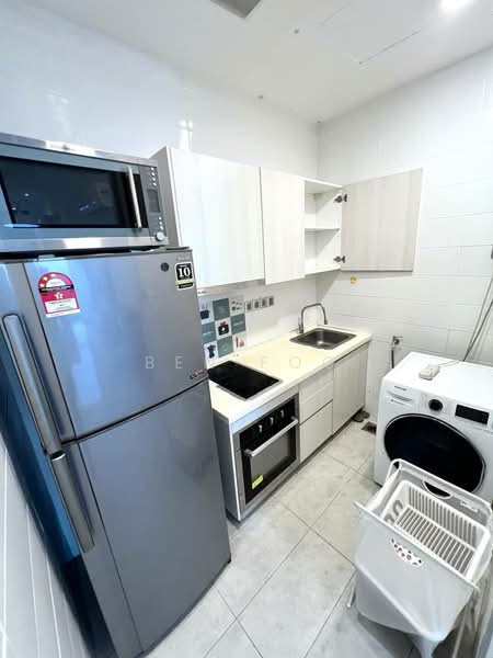 Service Residence for Sale at Paragon Suites @ CIQ - Ben Foo - Kitchen - PropertyGuru.com.my