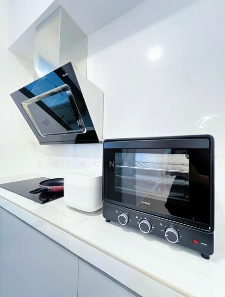 Condominium for Sale at Queens Residences Q2 @ Queens Waterfront - Anthony Loh - Kitchen - PropertyGuru.com.my