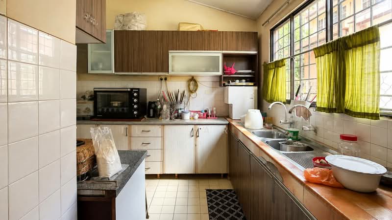 Rumah Teres 2 Tingkat untuk Dijual di Taman Tun Dr Ismail (Kuala Lumpur) - BILYA ARIFF - Kitchen - PropertyGuru.com.my