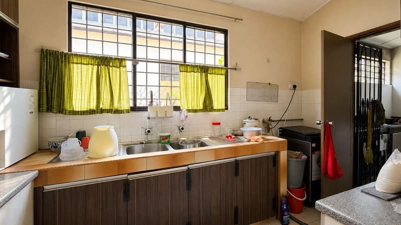 Rumah Teres 2 Tingkat untuk Dijual di Taman Tun Dr Ismail (Kuala Lumpur) - BILYA ARIFF - Kitchen - PropertyGuru.com.my