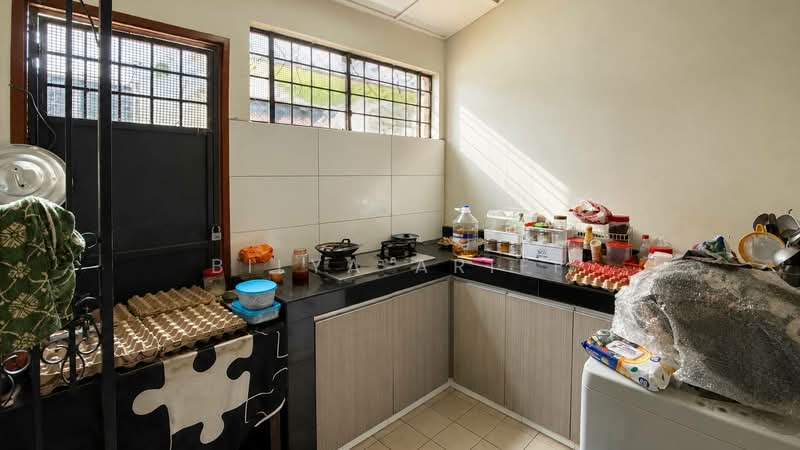 Rumah Teres 2 Tingkat untuk Dijual di Taman Tun Dr Ismail (Kuala Lumpur) - BILYA ARIFF - Kitchen - PropertyGuru.com.my