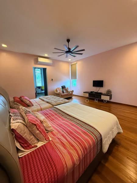 Rumah Banglo untuk Dijual di Bandar Seri Alam (Masai) - Sharon Ong - Bedroom - PropertyGuru.com.my