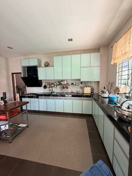Rumah Banglo untuk Dijual di Bandar Seri Alam (Masai) - Sharon Ong - Kitchen - PropertyGuru.com.my