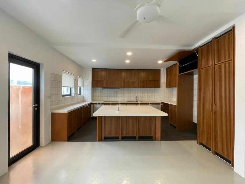 Apartment for Rent at Selangor Properties Apartment - Jamie Teh - Kitchen - PropertyGuru.com.my