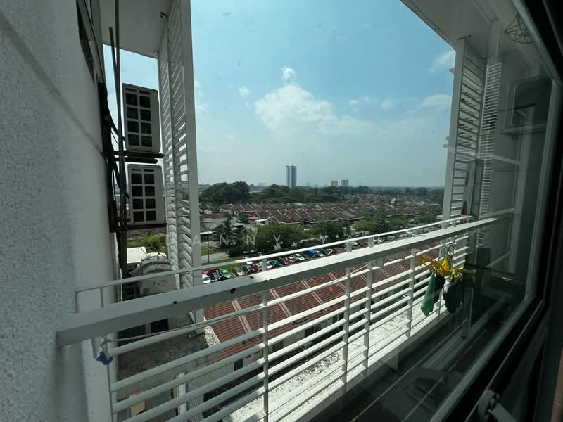Pangsapuri untuk Dijual di Horizon Residence (Dwi Mutiara) - Danny Yap - Balcony - PropertyGuru.com.my