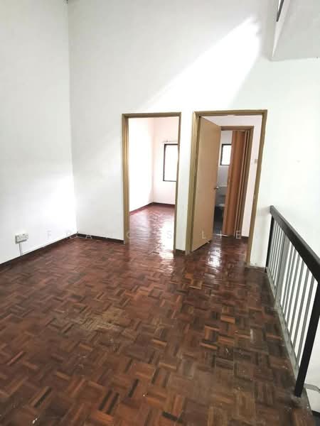 2-storey Terraced House for Sale in Taman Puncak Jalil (Seri Kembangan) - Frances Liew - Interior - PropertyGuru.com.my