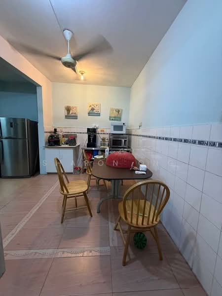 Semi-Detached House for Sale in Taman Megah Ria (Masai) - Sharon Ong - Kitchen - PropertyGuru.com.my