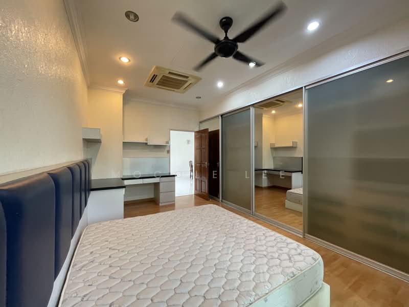 Condominium for Sale at Gurney Palace - Mocole Lee - Bedroom - PropertyGuru.com.my