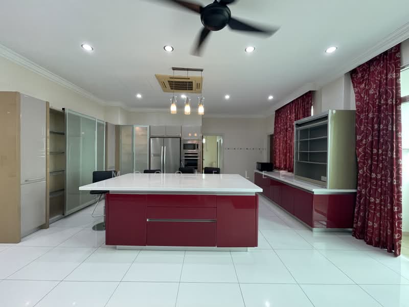 Condominium for Sale at Gurney Palace - Mocole Lee - Kitchen - PropertyGuru.com.my