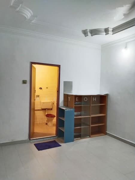 2-storey Terraced House for Sale in Seksyen 19 (Petaling Jaya) - Max Teoh - Bathroom - PropertyGuru.com.my