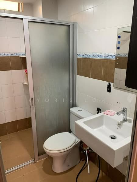 Pangsapuri untuk Dijual di Kipark Apartment - Kyoris Loh - Bathroom - PropertyGuru.com.my