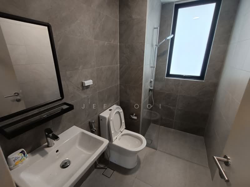 Kediaman Servis untuk Disewa di Quinn Residence - Jeff Ooi - Bathroom - PropertyGuru.com.my