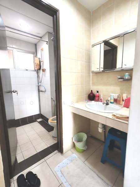 Kondominium untuk Disewa di Endah Puri - Sooi Har Ching - Bathroom - PropertyGuru.com.my