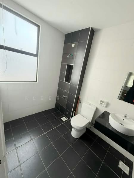 Cluster House for Sale in Skudai (Johor) - Albert Liew - Bathroom - PropertyGuru.com.my