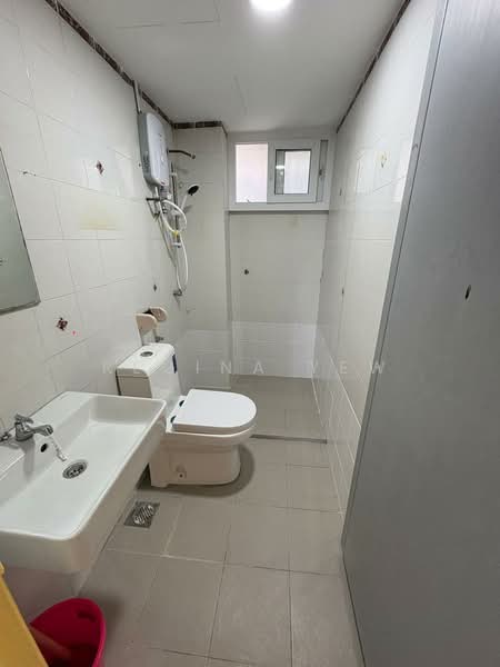 Kondominium untuk Disewa di Endah Villa - Regina Yew - Bathroom - PropertyGuru.com.my