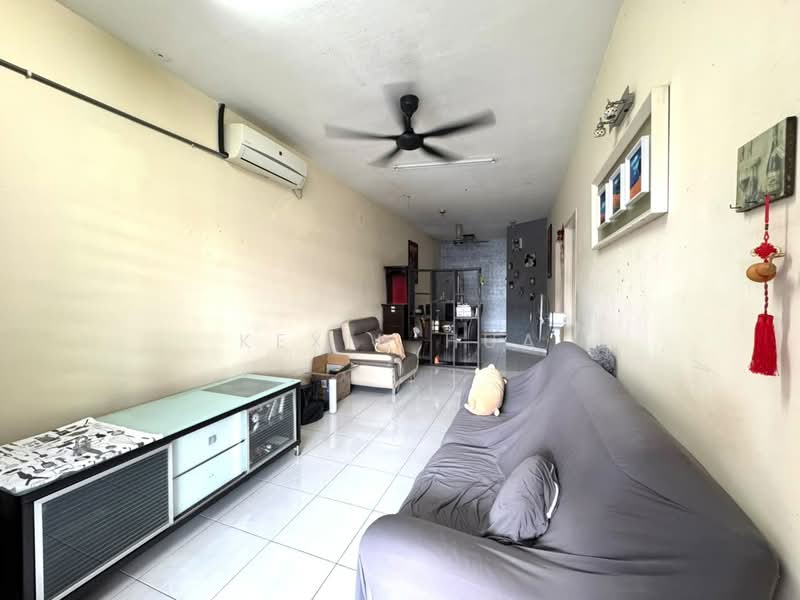 Rumah Teres 1-Tingkat untuk Dijual di Taman JP Perdana (Johor Bahru) - Kexin Hua - Living Room - PropertyGuru.com.my