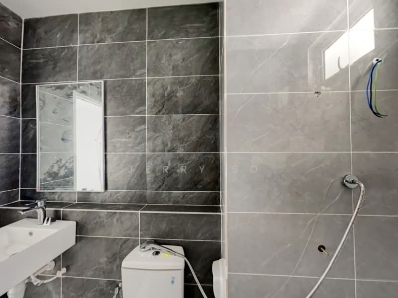 Condominium for Rent at Lucerne Residences - Jerry So - Bathroom - PropertyGuru.com.my