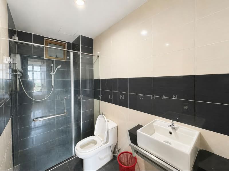Service Residence for Rent at D'Inspire Residence (Inspira Bestari) - Chew Yun Chan - Bathroom - PropertyGuru.com.my