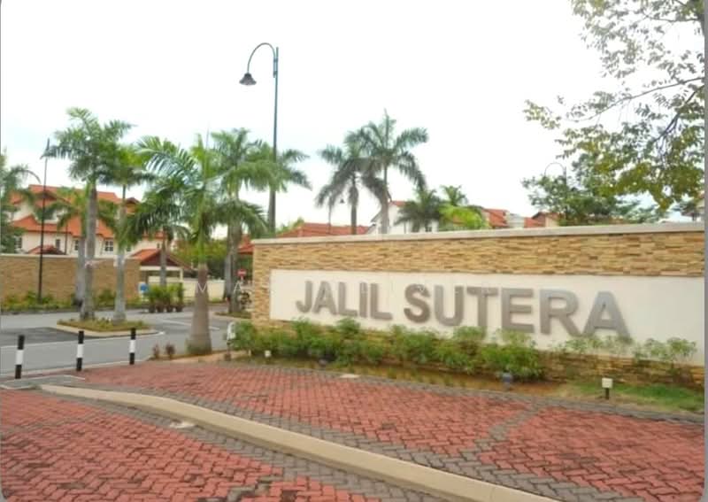 3-storey Terraced House for Sale in Jalil Sutera (Bukit Jalil) - Mak Oliver - Exterior - PropertyGuru.com.my