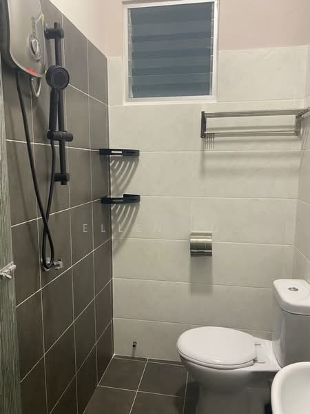 Apartment for Rent at The Rise Collection 3 - Ellen Go - Bathroom - PropertyGuru.com.my