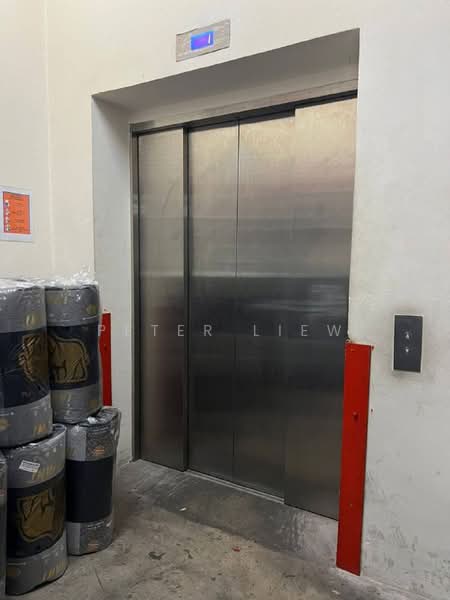Kilang Berkembar untuk Dijual di Batu Caves (Kuala Lumpur) - Peter Liew - Corridor - PropertyGuru.com.my