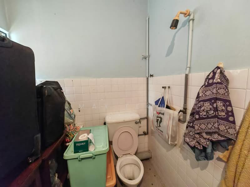2-storey Terraced House for Sale in SS2 (Petaling Jaya) - Max Teoh - Bathroom - PropertyGuru.com.my