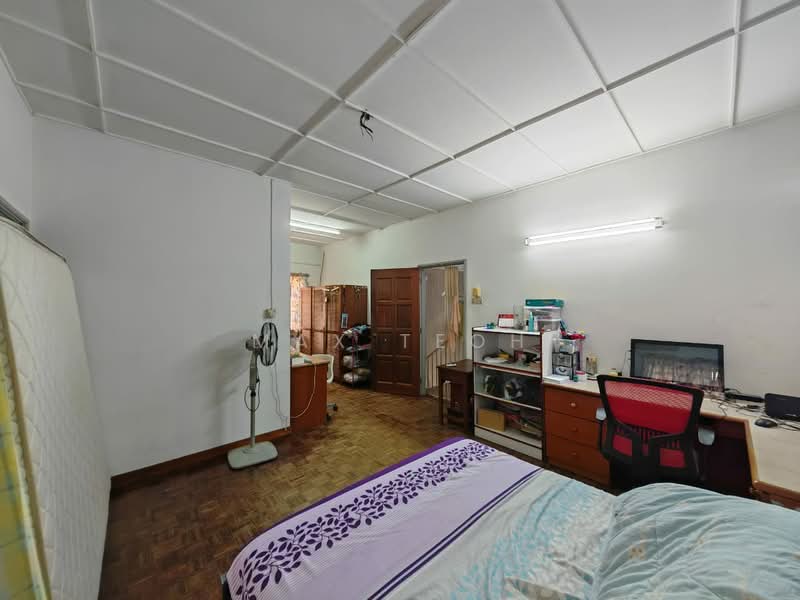 2-storey Terraced House for Sale in SS2 (Petaling Jaya) - Max Teoh - Bedroom - PropertyGuru.com.my